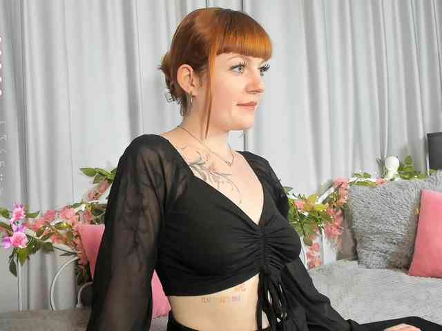 Ashley-Nicks webcam