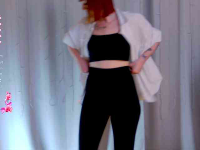 Ashley-Nicks webcam