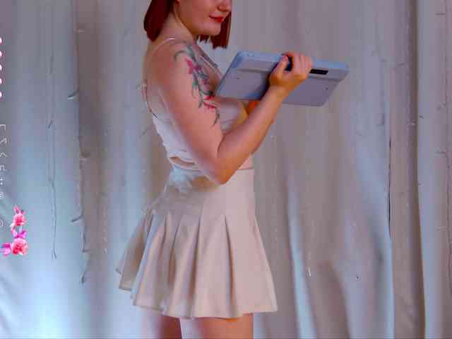 Ashley-Nicks webcam