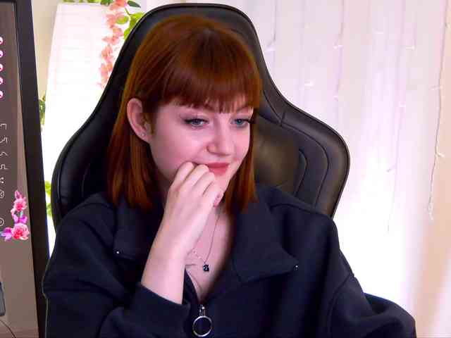 Ashley-Nicks webcam