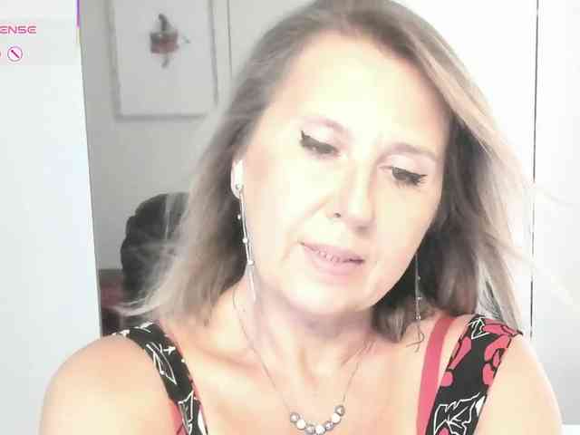 8milana8 webcam