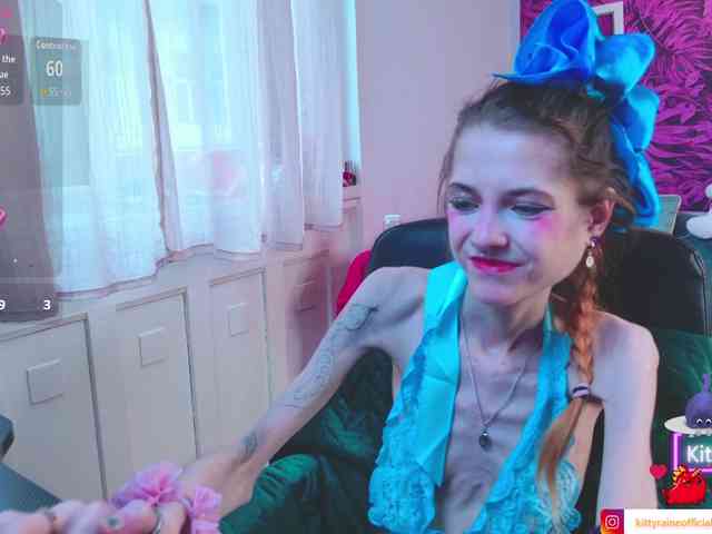 KittyRaine webcam