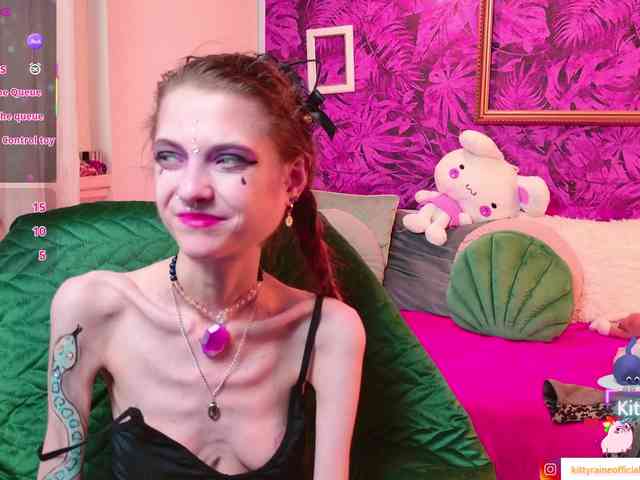 KittyRaine webcam