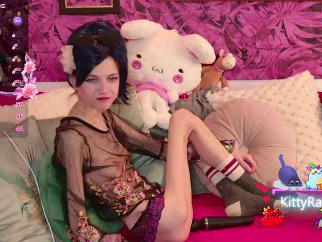 KittyRaine webcam