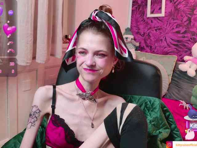 KittyRaine webcam