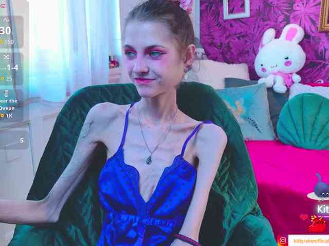 KittyRaine webcam