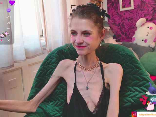 KittyRaine webcam