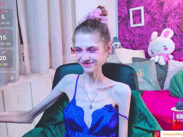 KittyRaine webcam