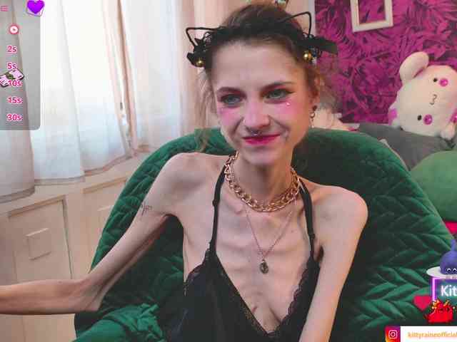 KittyRaine webcam