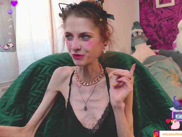 KittyRaine webcam