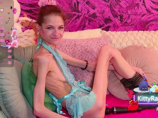KittyRaine webcam