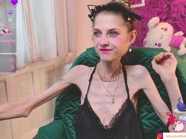KittyRaine webcam
