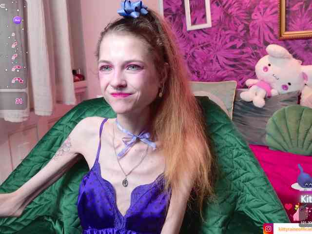 KittyRaine webcam
