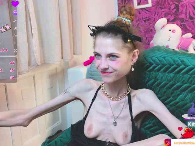 KittyRaine webcam