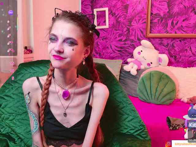 KittyRaine webcam