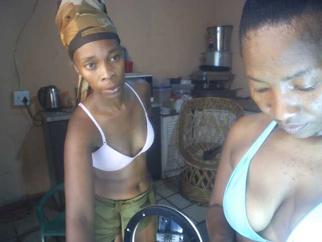 CurvyPear — complements of 2026,lets have the best ofit.