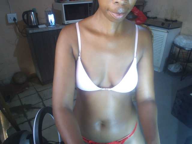 CurvyPear from BongaCams is Freechat