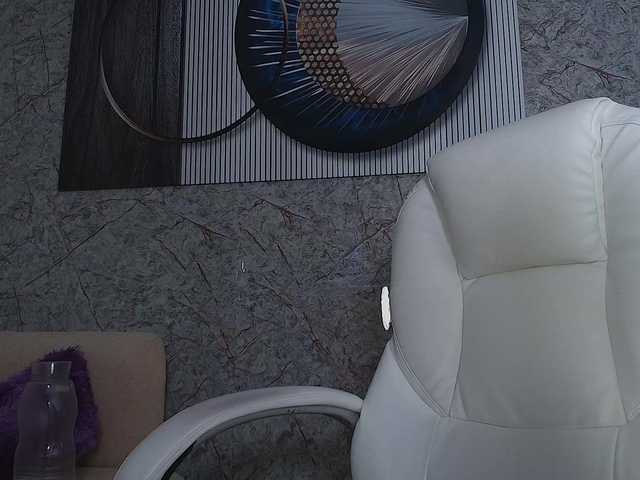 Octaviarouse's BongaCams show and profile