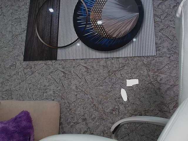 Octaviarouse's BongaCams show and profile