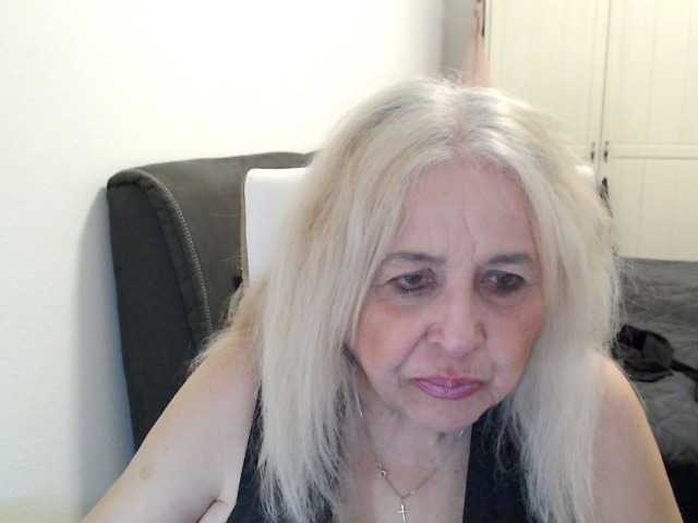 SusiLife's BongaCams show and profile