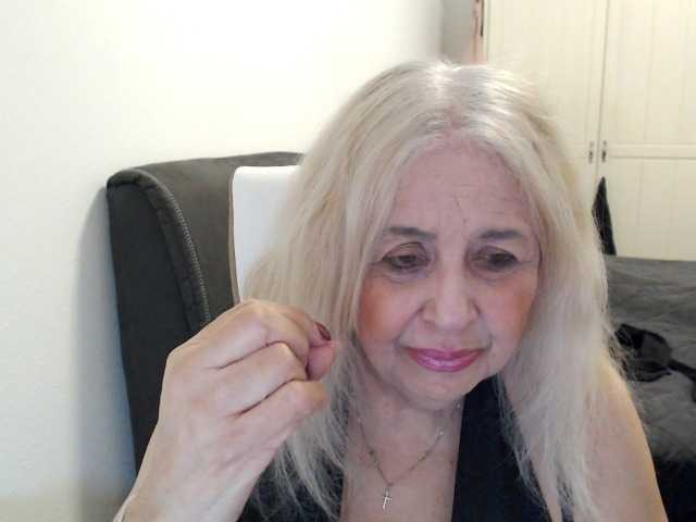 SusiLife's BongaCams show and profile