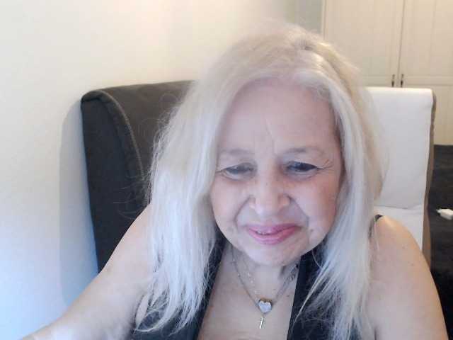 SusiLife's BongaCams show and profile