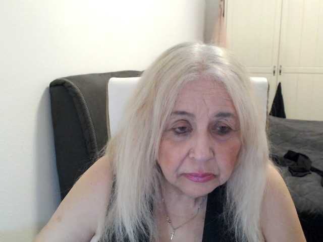 SusiLife's BongaCams show and profile