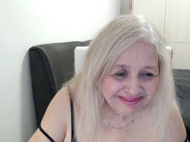 SusiLife's BongaCams show and profile