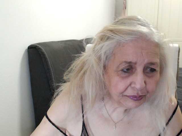 SusiLife's BongaCams show and profile