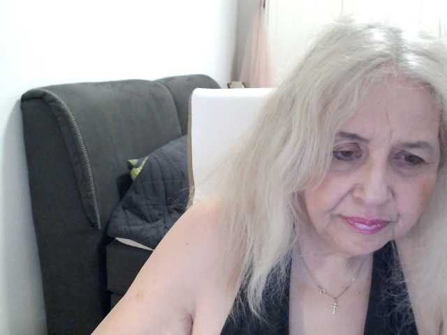 SusiLife's BongaCams show and profile