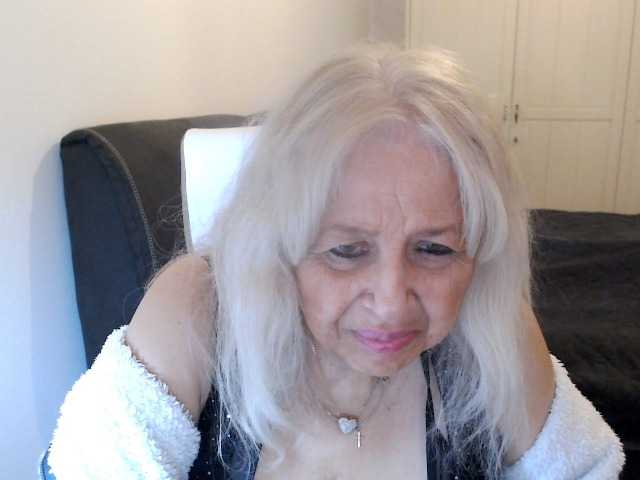 SusiLife's BongaCams show and profile