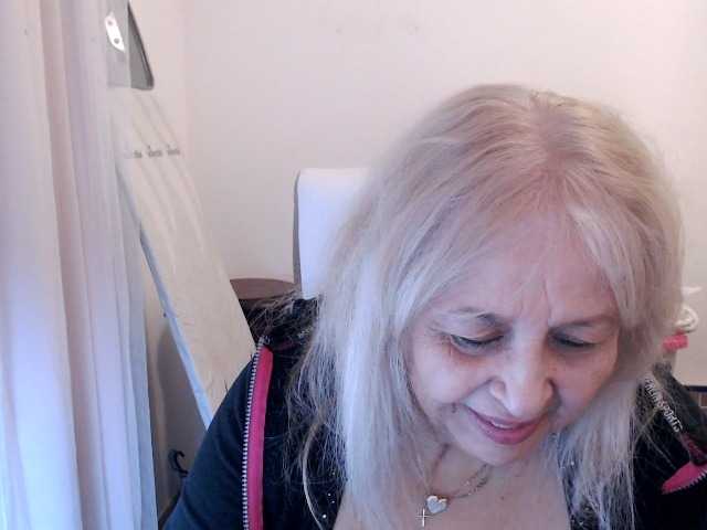 SusiLife's BongaCams show and profile