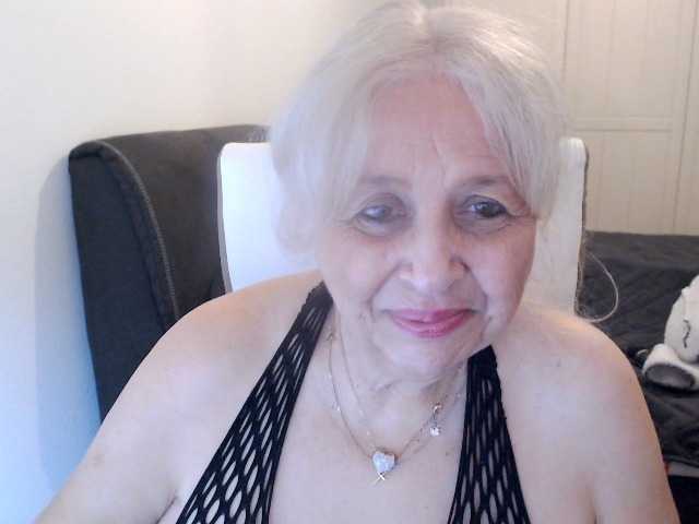 SusiLife's BongaCams show and profile