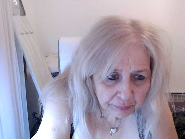 SusiLife's BongaCams show and profile