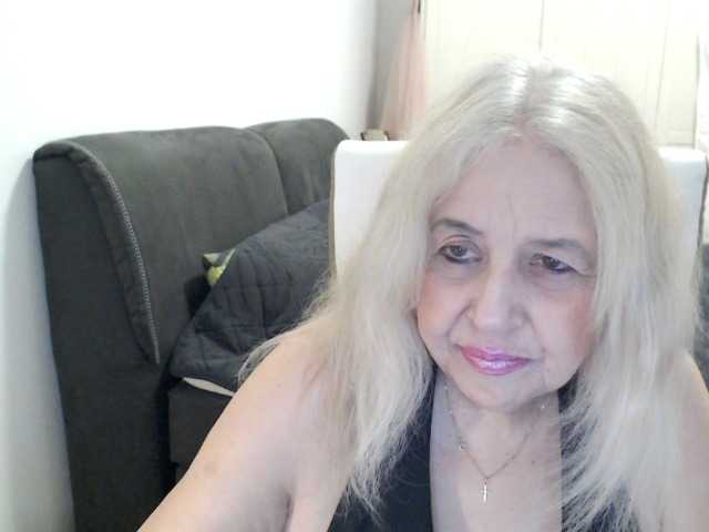 SusiLife's BongaCams show and profile