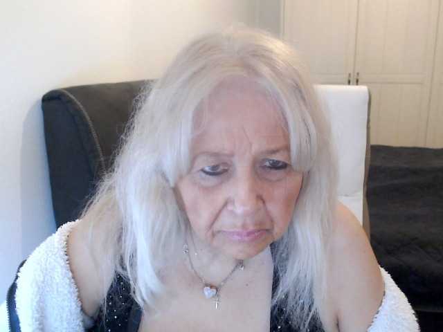 SusiLife's BongaCams show and profile