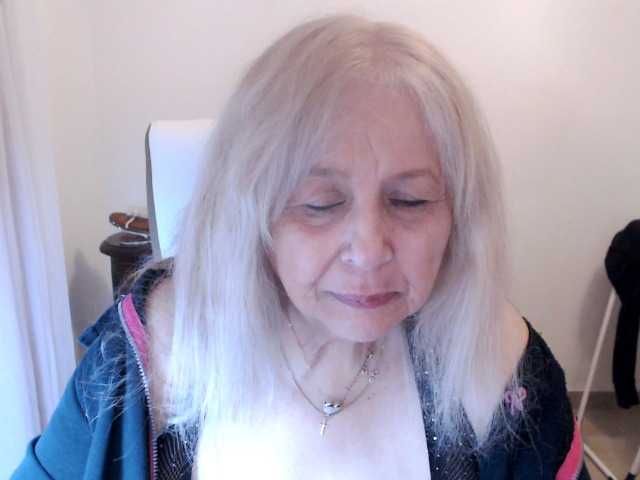 SusiLife's BongaCams show and profile