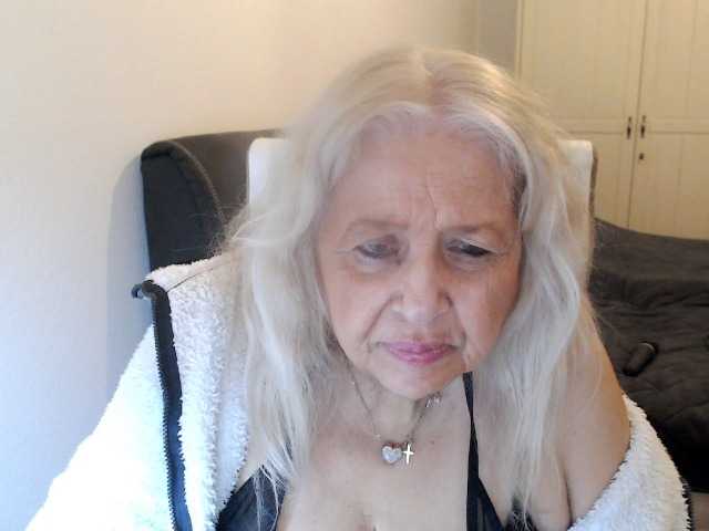 SusiLife's BongaCams show and profile