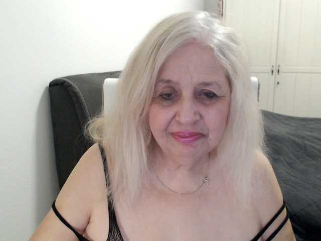 SusiLife's BongaCams show and profile