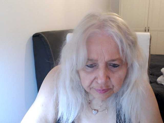 SusiLife's BongaCams show and profile