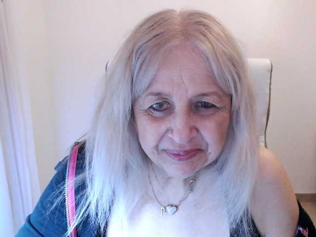 SusiLife's BongaCams show and profile