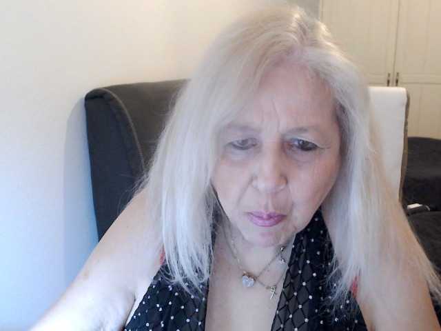 SusiLife's BongaCams show and profile