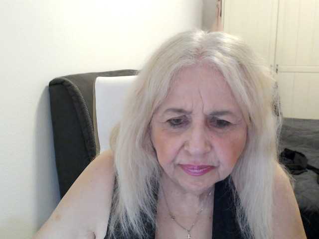 SusiLife's BongaCams show and profile