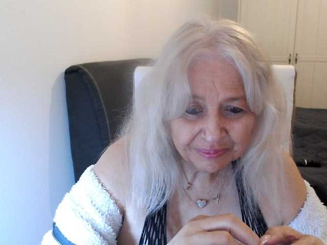 SusiLife's BongaCams show and profile