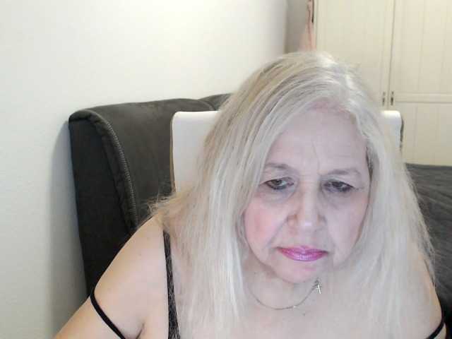 SusiLife's BongaCams show and profile