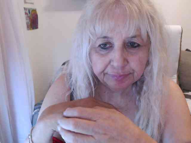 Shaved white, Shaved grannies, Group chat for 40 tokens, Full privates for ..., live granny 1
