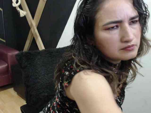 Gloria-Davis Live Webcam on BongaCams