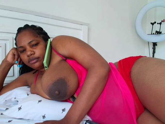 Jabera's BongaCams show and profile