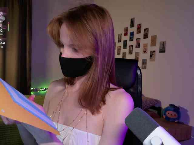 cam chatting Zeliloo