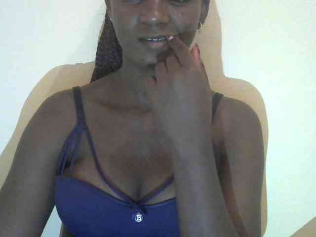 realqueen1 webcam